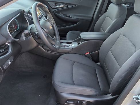 Certified 2016 Chevrolet Malibu Hybrid w/ Driver Confidence Package image 18