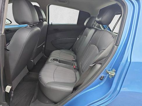 Used 2015 Chevrolet Spark LT image 9