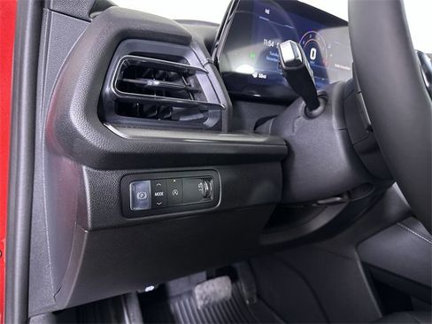 New 2026 Chevrolet Traverse LT w/ Midnight/Sport Edition image 18