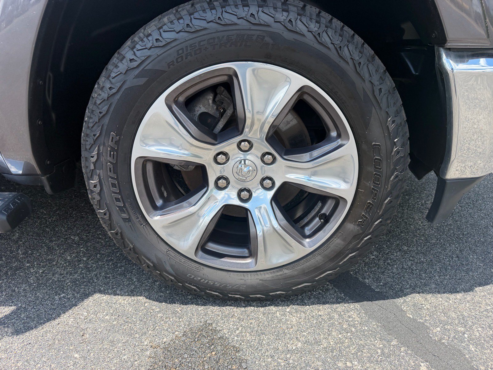 Used 2022 RAM 1500 Laramie AWD/4WD image 26