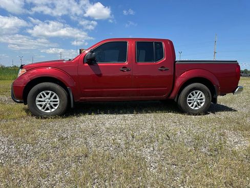 Used 2019 Nissan Frontier SV w/ Value Truck Package AWD/4WD image 4