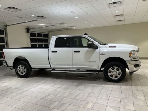 Used 2024 RAM 3500 Big Horn AWD/4WD image 6