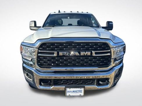 Used 2024 RAM 3500 Big Horn image 11