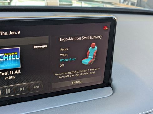 New 2025 Genesis GV70 3.5T Sport w/ Sport Advanced Package image 28