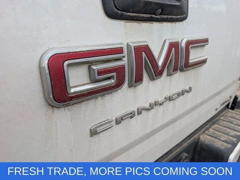 Used 2021 GMC Canyon AT4 image 10