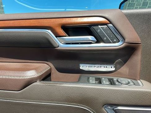 Used 2023 GMC Sierra 1500 Denali w/ Denali Reserve Package AWD/4WD image 22