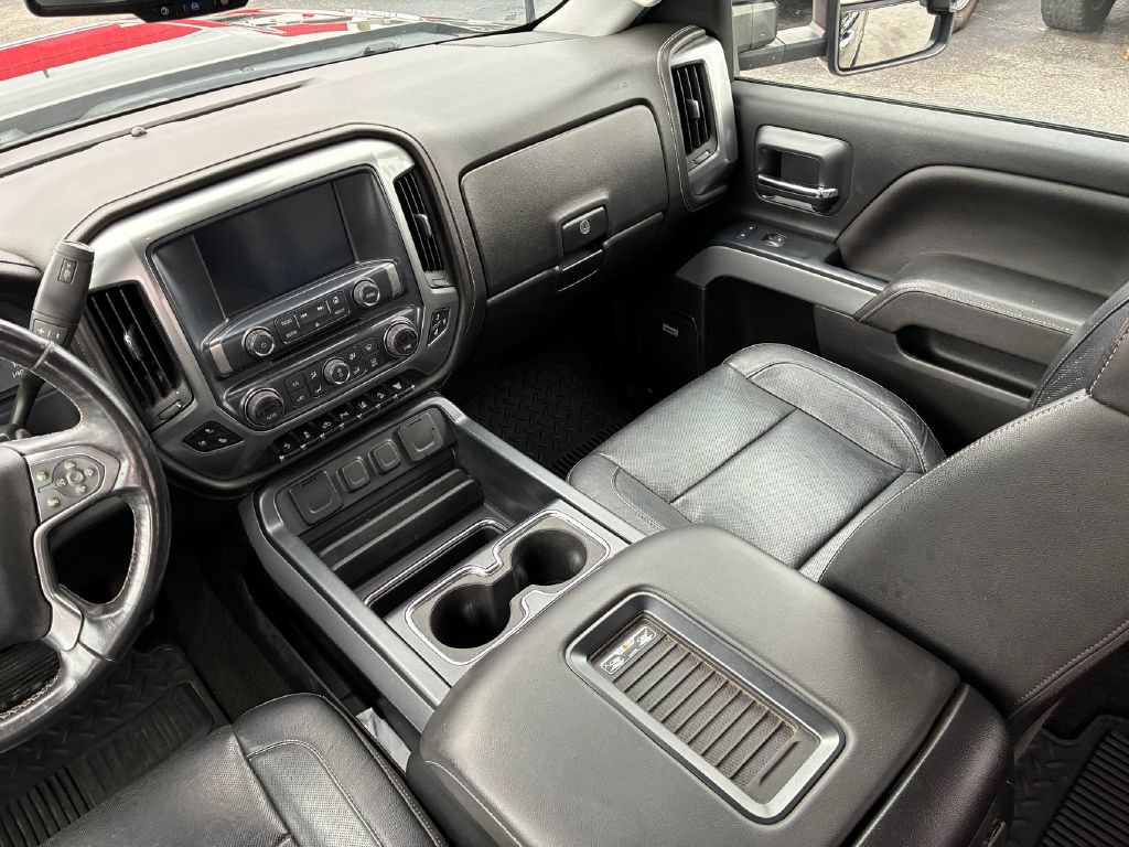 Used 2017 Chevrolet Silverado 2500 LTZ w/ Duramax Plus Package AWD/4WD image 19