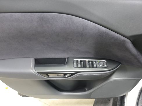 Used 2023 Lexus RZ 450e Premium w/ Accessory Package (Z1) image 7