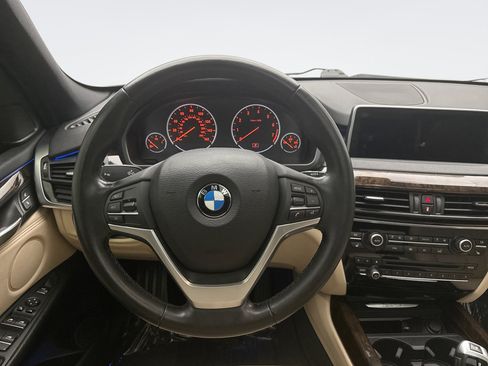 Used 2017 BMW X5 xDrive40e AWD/4WD image 12