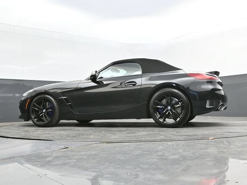 Used 2025 BMW Z4 M40i w/ Premium Package RWD image 32