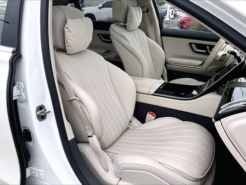 Certified 2023 Mercedes-Benz S 500 4MATIC w/ AMG Line image 9