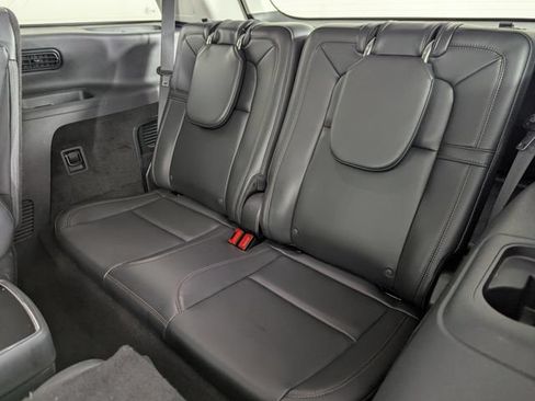 Used 2025 Lincoln Aviator Reserve w/ Equipment Group 201A AWD/4WD image 24