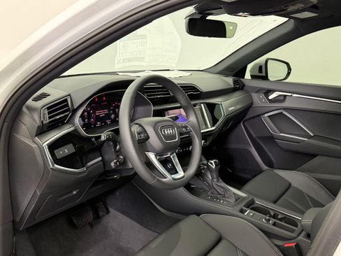 New 2025 Audi Q3 2.0T Premium image 4
