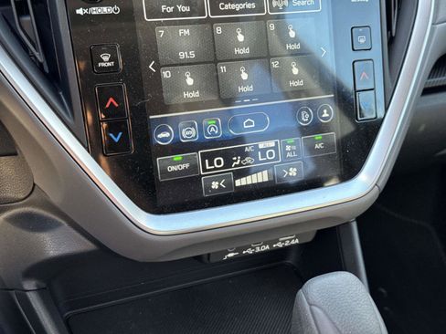 Certified 2025 Subaru Crosstrek 2.0i Premium image 22