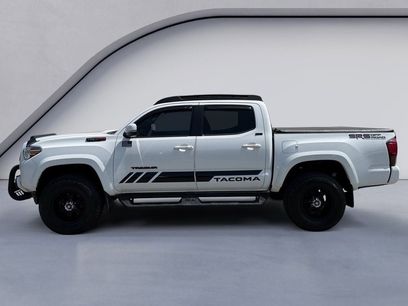 Used 2022 Toyota Tacoma SR5 w/ Technology Package