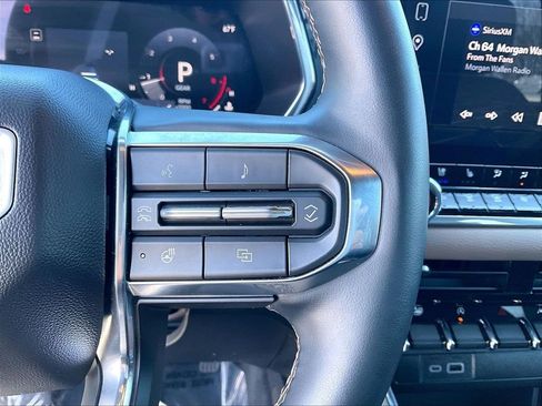 Used 2024 GMC Canyon Denali AWD/4WD image 23