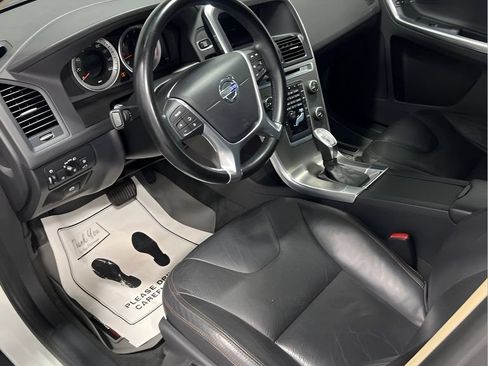 Used 2013 Volvo XC60 T6 AWD/4WD image 7