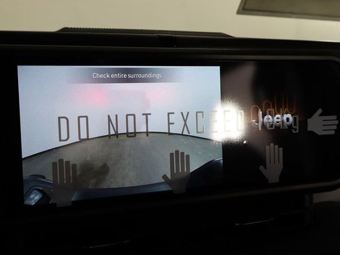 New 2026 Jeep Gladiator Sport image 39