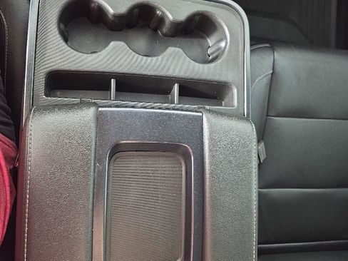 Used 2018 Chevrolet Silverado 1500 LT w/ Midnight Edition AWD/4WD image 19