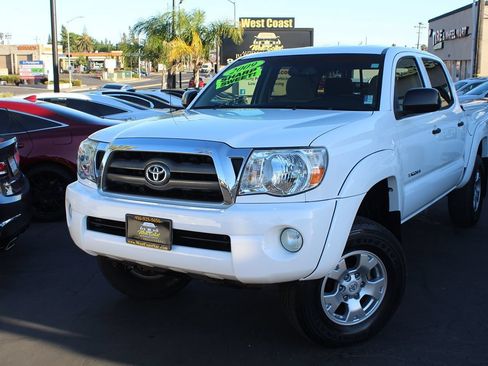 Used 2009 Toyota Tacoma PreRunner RWD image 38