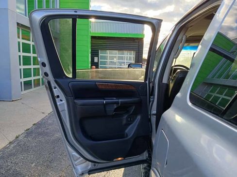 Used 2008 Nissan Armada LE w/ Preferred Pkg image 8