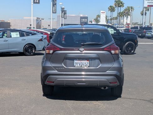 Certified 2024 Nissan Kicks S image 9