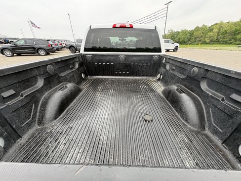 Used 2018 Chevrolet Silverado 1500 LT w/ All Star Edition AWD/4WD image 15