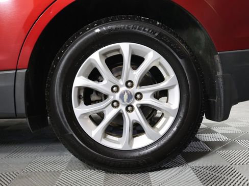 Used 2019 Chevrolet Equinox LT FWD image 8