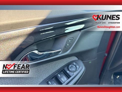 Used 2025 Chevrolet TrailBlazer LT w/ Driver Confidence Package image 20