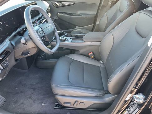 New 2025 Kia EV6 Wind image 9