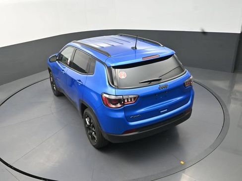 New 2026 Jeep Compass Latitude AWD/4WD image 15