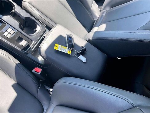 Certified 2026 Subaru Outback Premium AWD/4WD image 17