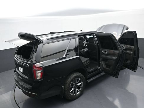 Used 2021 Chevrolet Tahoe Z71 w/ Z71 Signature Package AWD/4WD image 44