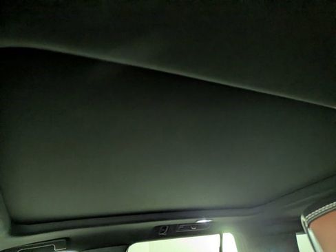 Certified 2023 GMC Yukon Denali Ultimate image 29