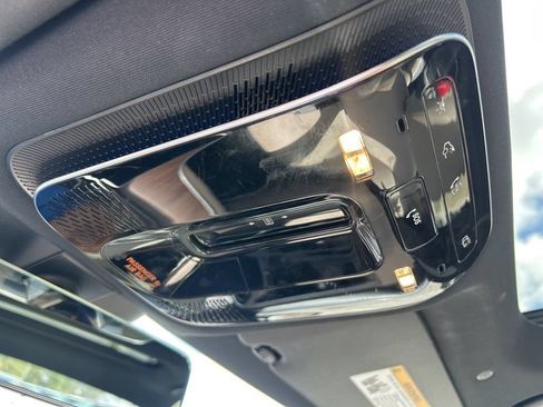 Used 2025 Mercedes-Benz C 300 Sedan image 42