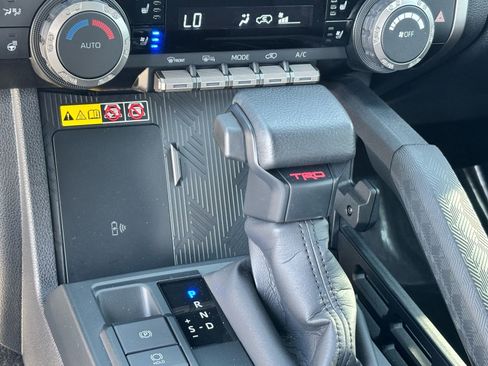 Certified 2025 Toyota 4Runner TRD Off-Road Premium w/ Tow Technology Package image 26