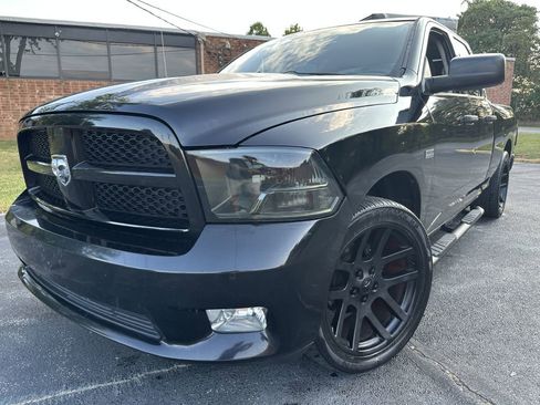 Used 2012 RAM 1500 Express image 1