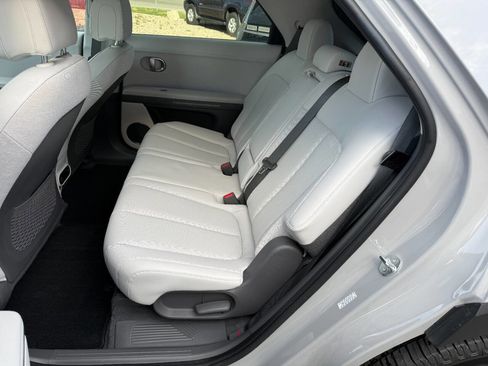 Used 2023 Hyundai Ioniq 5 SEL w/ Cargo Package image 4