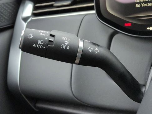 New 2026 Land Rover Range Rover Long Wheelbase Autobiography image 28