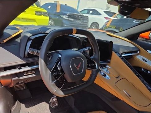 Used 2022 Chevrolet Corvette Stingray Preferred Cpe w/ Battery Protection Package RWD image 9