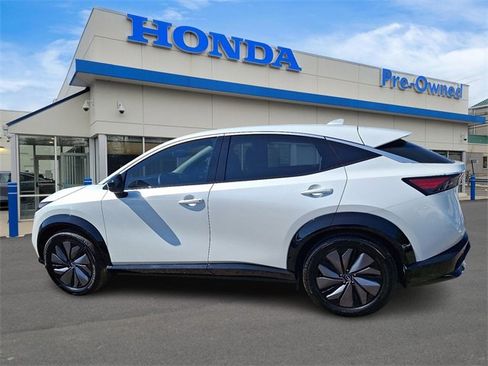 Used 2024 Nissan Ariya FWD image 7