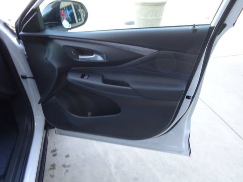 New 2026 Buick Envista Sport Touring w/ Convenience I Package FWD image 27