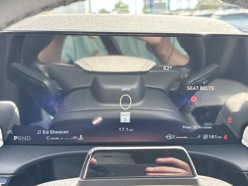 New 2025 Lincoln Aviator AWD w/ Equipment Group 101A image 28