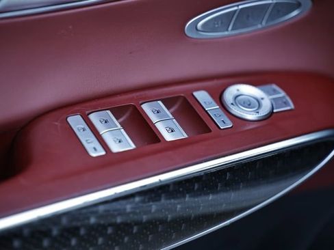 Used 2022 Genesis GV70 3.5T Sport w/ Sport Prestige Package image 17