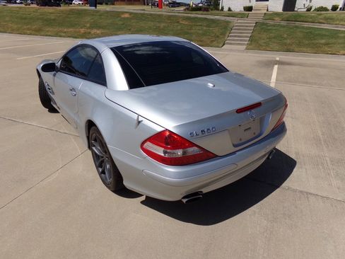 Used 2007 Mercedes-Benz SL 550 image 38