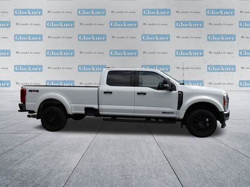 Used 2024 Ford F350 XLT AWD/4WD image 4