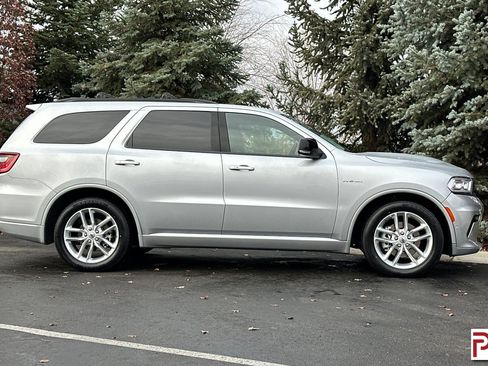 Used 2024 Dodge Durango R/T image 3
