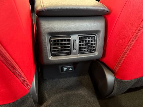 New 2026 Toyota Camry Hybrid FWD image 21