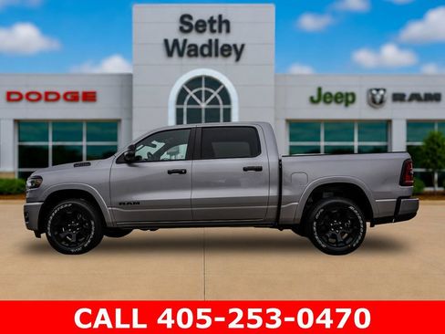 Used 2025 RAM 1500 Big Horn AWD/4WD image 4