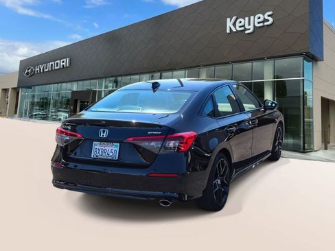 Used 2022 Honda Civic Sport image 4